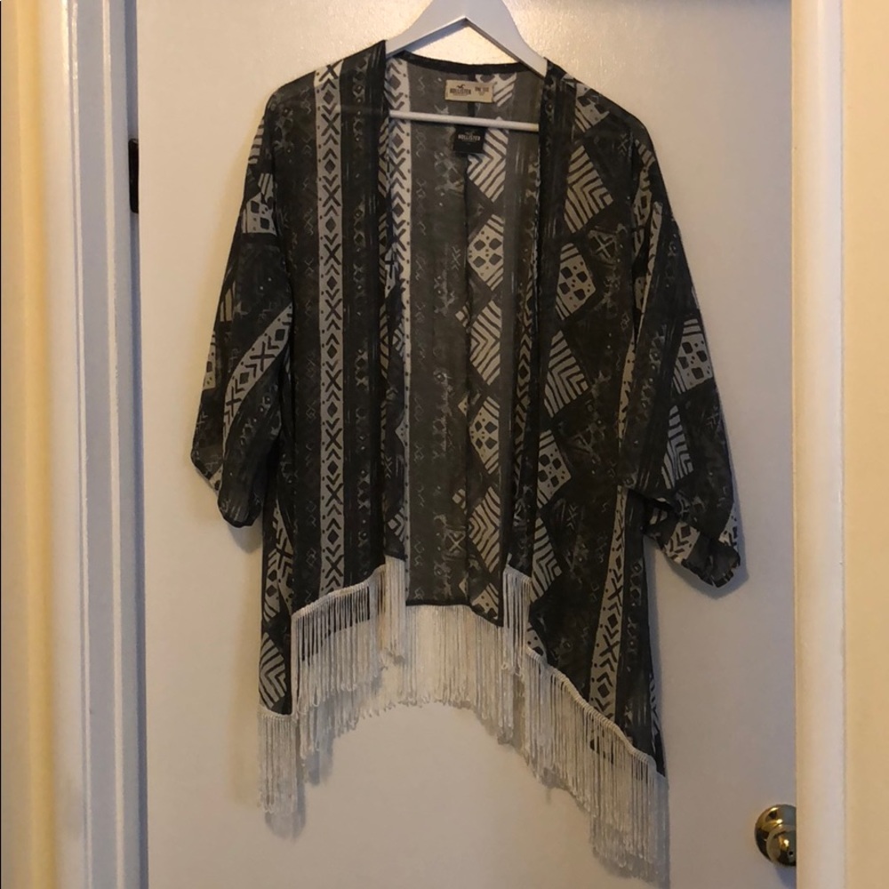 Hollister Kimono New with Tags.